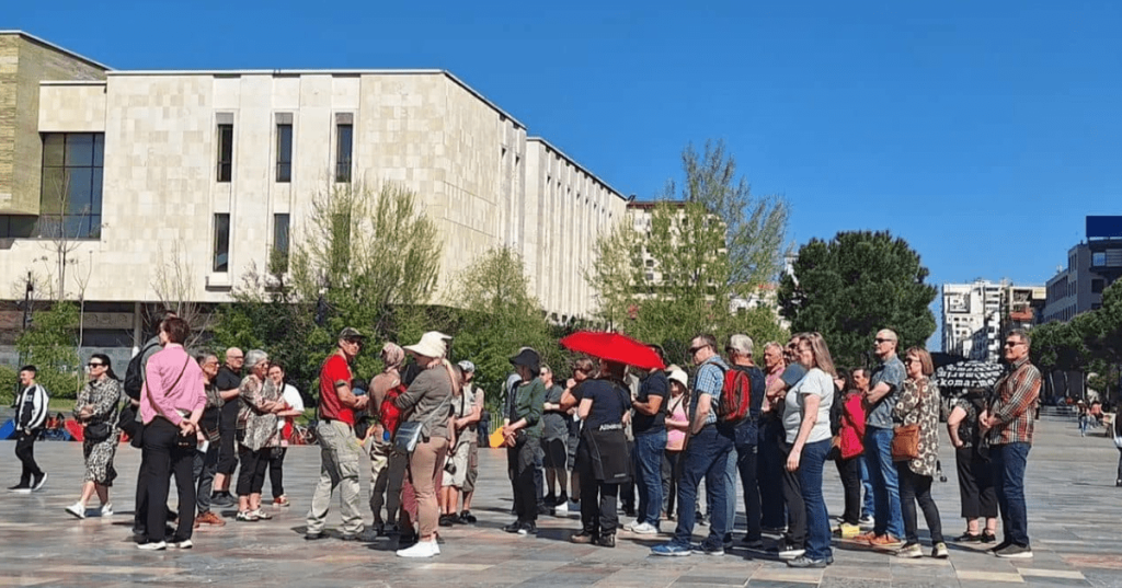 Turizmi shfaq shenja ngadalësimi, vetëm 0.4 për qind vizitorë të huaj më shumë në korrik